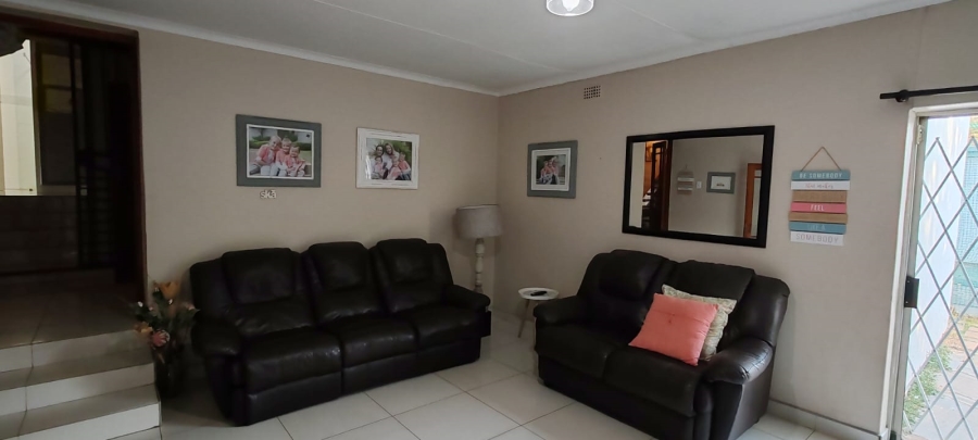 4 Bedroom Property for Sale in Cashan North West